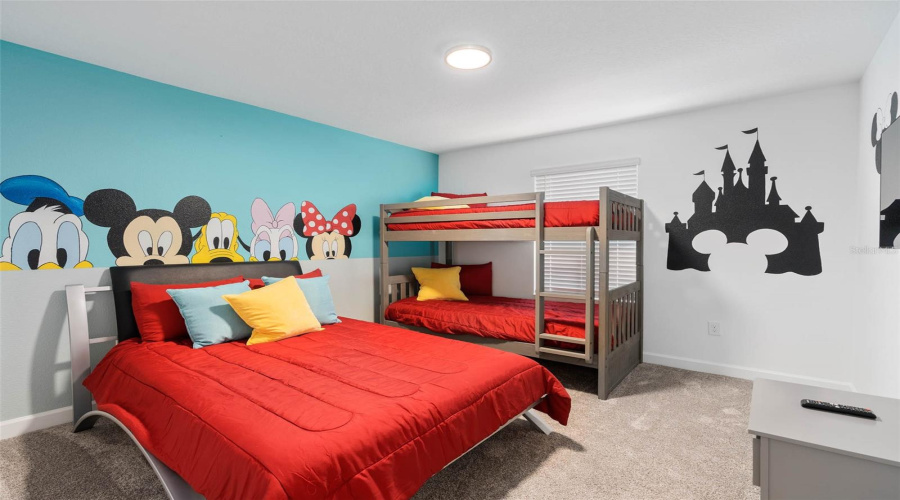 Davenport, Florida 33896, 4 Bedrooms Bedrooms, ,3 Bathroomsbathrooms,Residential,For Sale,Leader,Mfrs5121604