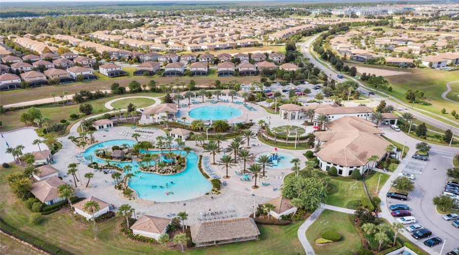 Davenport, Florida 33896, 4 Bedrooms Bedrooms, ,3 Bathroomsbathrooms,Residential,For Sale,Leader,Mfrs5121604