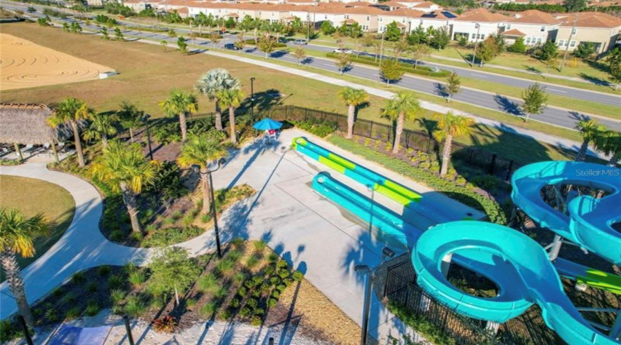 Davenport, Florida 33896, 4 Bedrooms Bedrooms, ,3 Bathroomsbathrooms,Residential,For Sale,Leader,Mfrs5121604