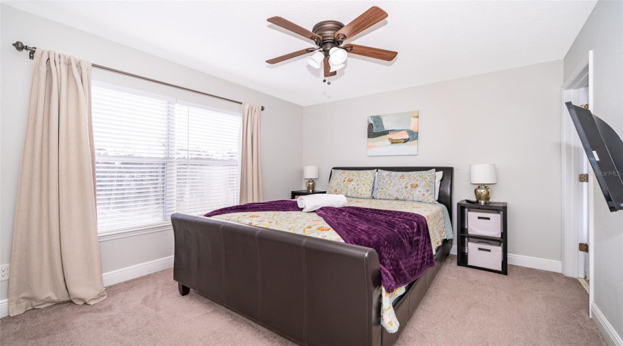 Davenport, Florida 33837, 5 Bedrooms Bedrooms, ,4 Bathroomsbathrooms,Residential,For Sale,Paloma,Mfro6286334