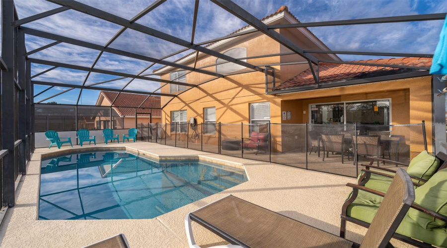 Davenport, Florida 33837, 5 Bedrooms Bedrooms, ,4 Bathroomsbathrooms,Residential,For Sale,Paloma,Mfro6286334