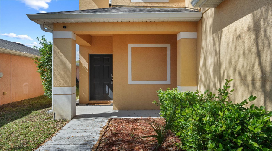 Davenport, Florida 33896, 4 Bedrooms Bedrooms, ,3 Bathroomsbathrooms,Residential,For Sale,Blue Jay Way,Mfro6287545