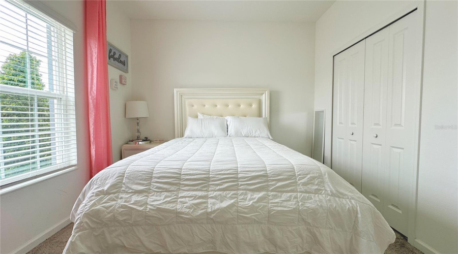 Davenport, Florida 33837, 4 Bedrooms Bedrooms, ,2 Bathroomsbathrooms,Residential,For Sale,Disa,Mfrs5122405
