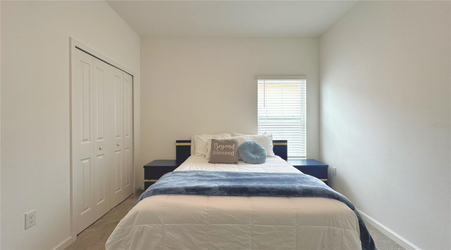 Davenport, Florida 33837, 4 Bedrooms Bedrooms, ,2 Bathroomsbathrooms,Residential,For Sale,Disa,Mfrs5122405