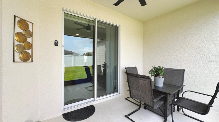Davenport, Florida 33837, 4 Bedrooms Bedrooms, ,2 Bathroomsbathrooms,Residential,For Sale,Disa,Mfrs5122405