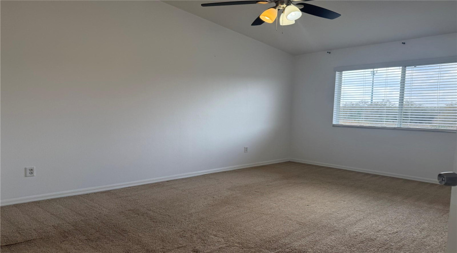 Davenport, Florida 33897, 4 Bedrooms Bedrooms, ,3 Bathroomsbathrooms,Residential,For Sale,Caribbean,Mfro6288697