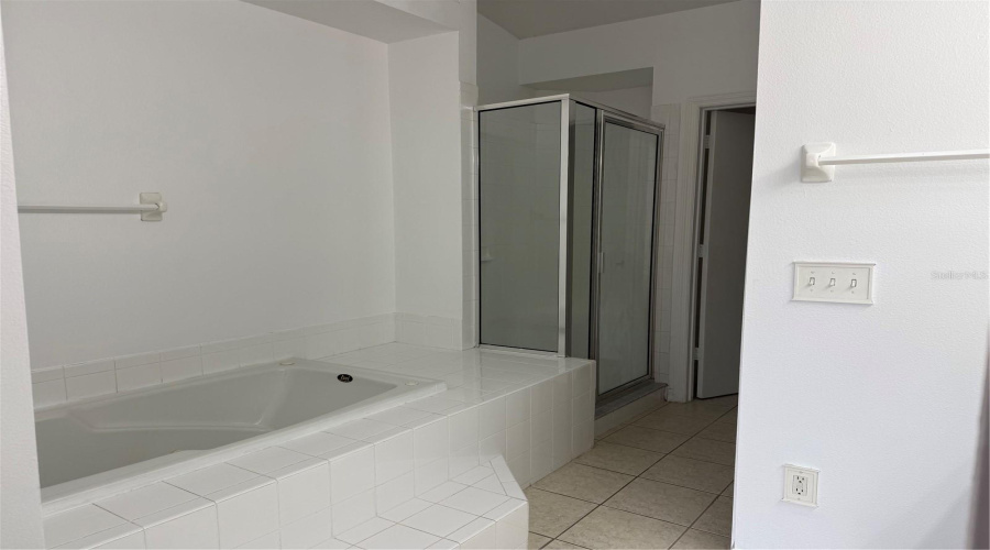 Davenport, Florida 33897, 4 Bedrooms Bedrooms, ,3 Bathroomsbathrooms,Residential,For Sale,Caribbean,Mfro6288697