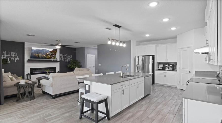 DAVENPORT, Florida 33837, 4 Bedrooms Bedrooms, ,2 BathroomsBathrooms,Residential,For Sale,CAMDEN LN,0,MFRS5122428