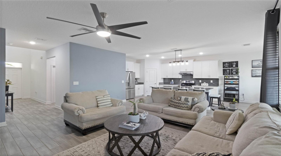 DAVENPORT, Florida 33837, 4 Bedrooms Bedrooms, ,2 BathroomsBathrooms,Residential,For Sale,CAMDEN LN,0,MFRS5122428