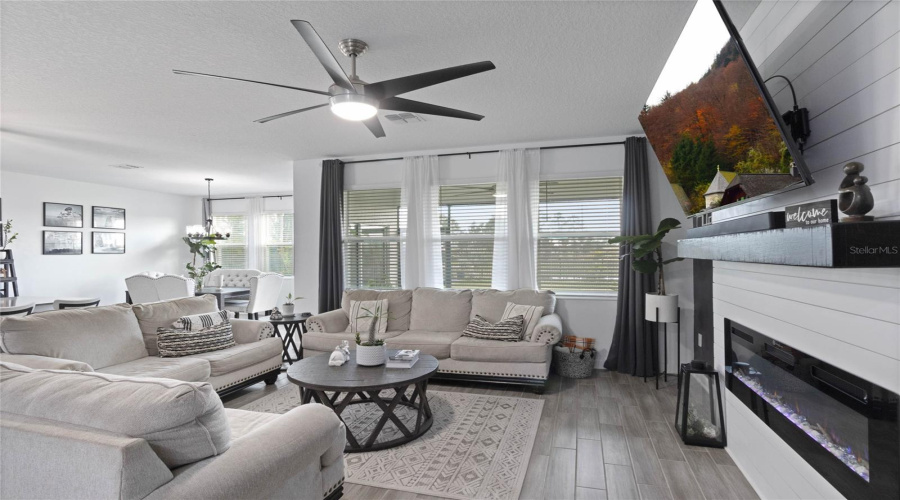 DAVENPORT, Florida 33837, 4 Bedrooms Bedrooms, ,2 BathroomsBathrooms,Residential,For Sale,CAMDEN LN,0,MFRS5122428