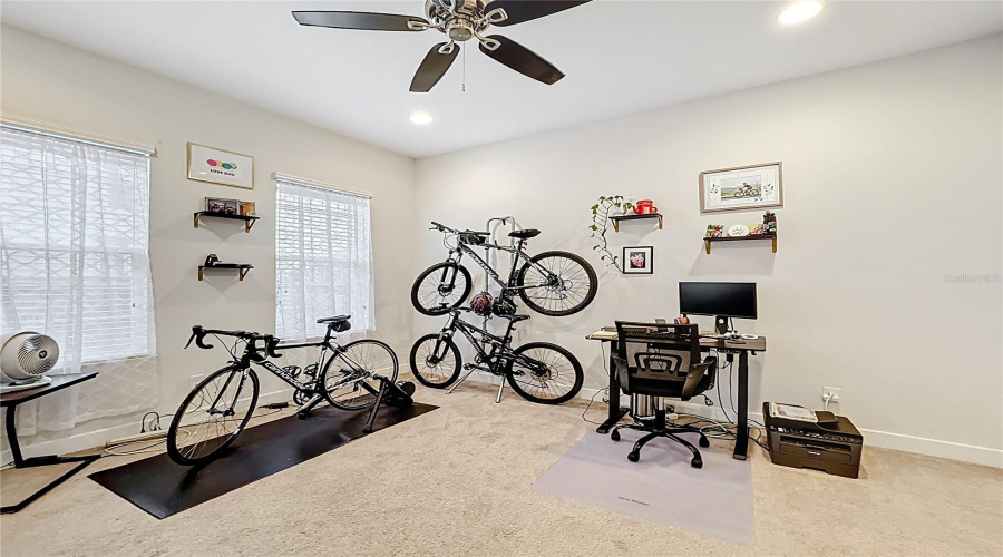Davenport, Florida 33896, 4 Bedrooms Bedrooms, ,3 Bathroomsbathrooms,Residential,For Sale,Captiva,Mfrs5122448