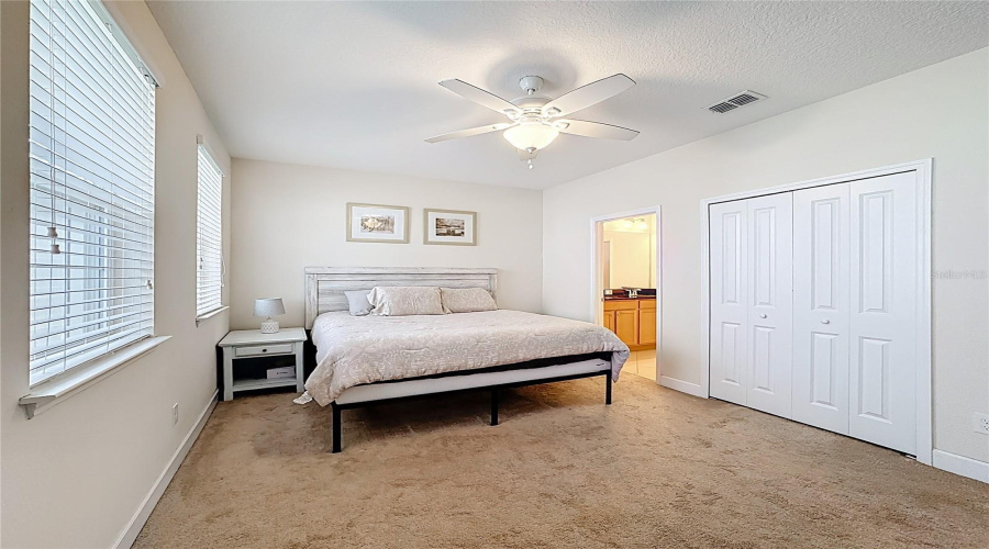 Davenport, Florida 33896, 4 Bedrooms Bedrooms, ,3 Bathroomsbathrooms,Residential,For Sale,Captiva,Mfrs5122448
