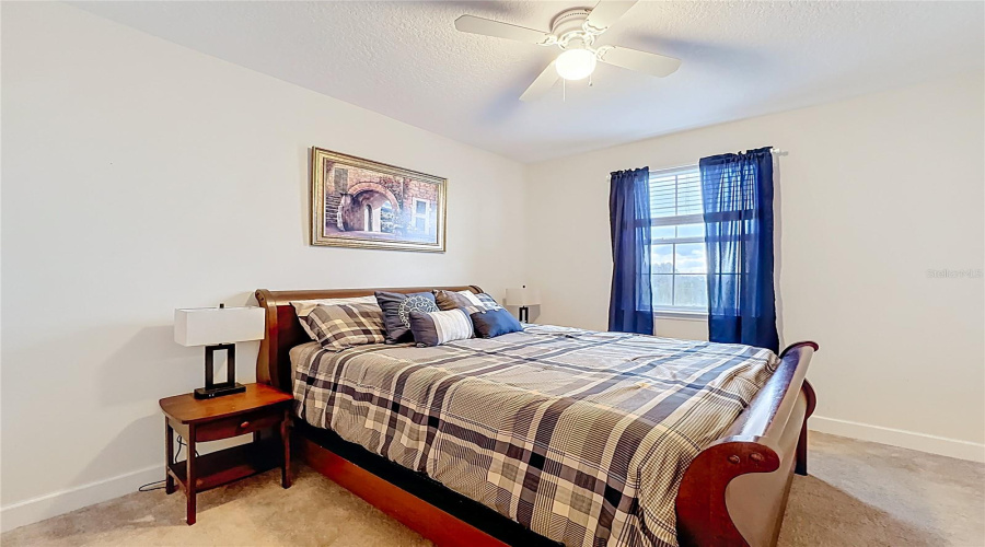 Davenport, Florida 33896, 4 Bedrooms Bedrooms, ,3 Bathroomsbathrooms,Residential,For Sale,Captiva,Mfrs5122448