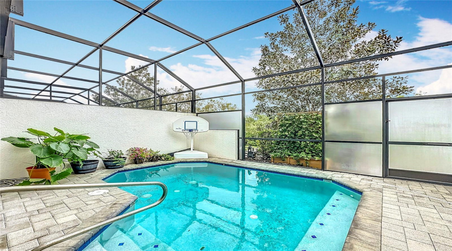 Davenport, Florida 33896, 4 Bedrooms Bedrooms, ,3 Bathroomsbathrooms,Residential,For Sale,Captiva,Mfrs5122448