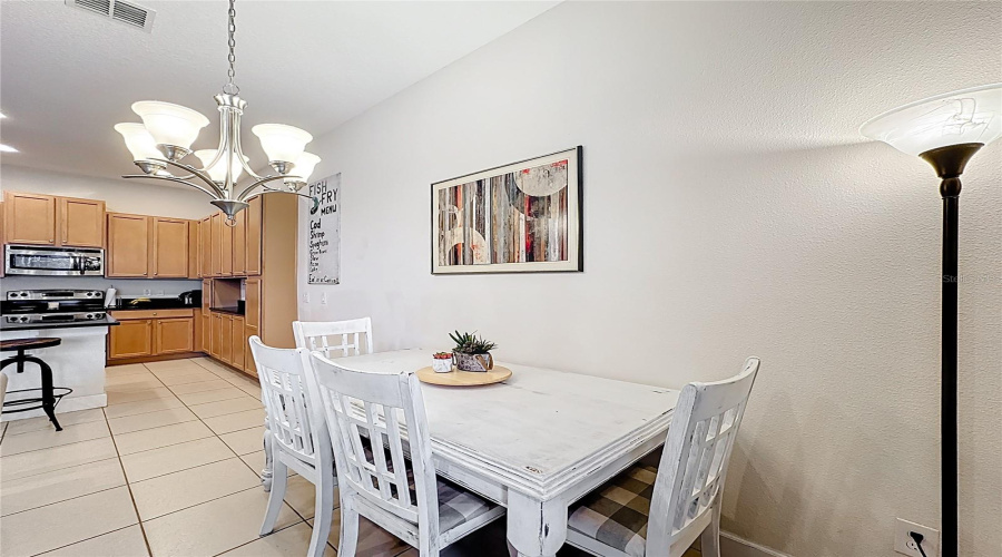 Davenport, Florida 33896, 4 Bedrooms Bedrooms, ,3 Bathroomsbathrooms,Residential,For Sale,Captiva,Mfrs5122448