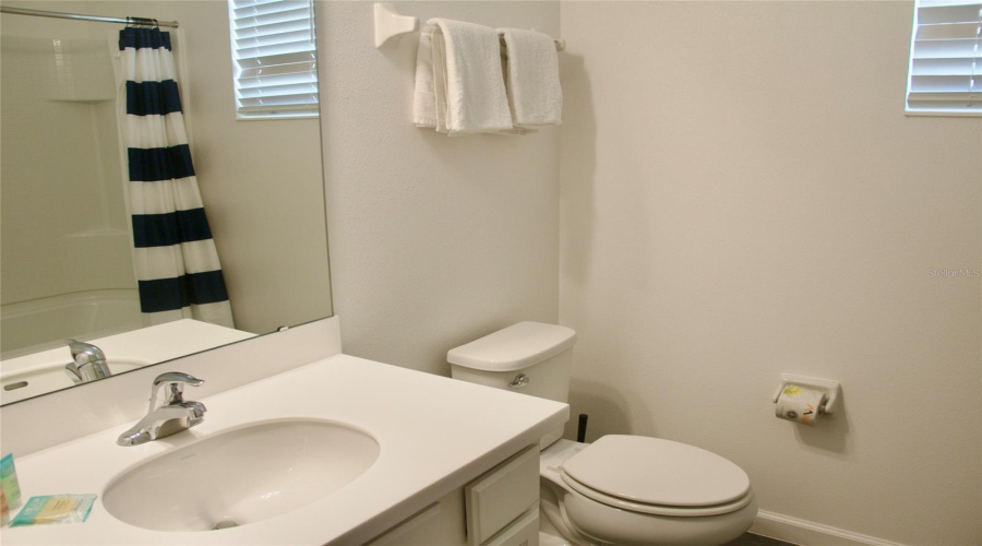 Kissimmee, Florida 34746, 8 Bedrooms Bedrooms, ,5 Bathroomsbathrooms,Residential,For Sale,Monado,Mfro6289064