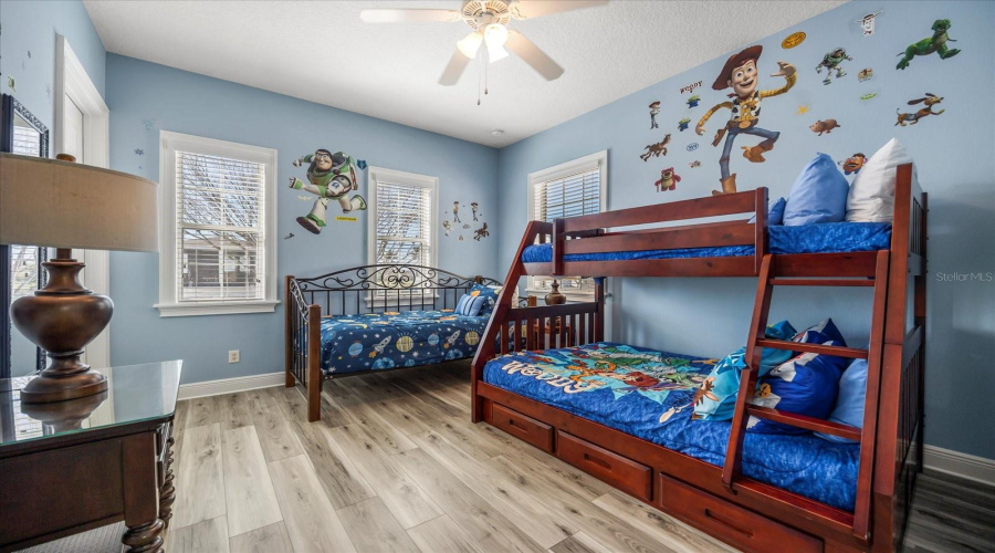 Reunion, Florida 34747, 5 Bedrooms Bedrooms, ,4 Bathroomsbathrooms,Residential,For Sale,Golden Bear,Mfrs5121647