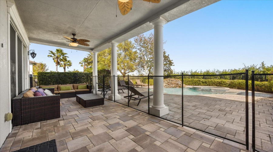 Reunion, Florida 34747, 5 Bedrooms Bedrooms, ,4 Bathroomsbathrooms,Residential,For Sale,Golden Bear,Mfrs5121647