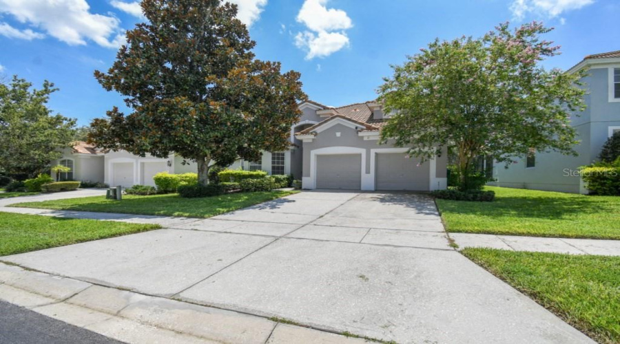 KISSIMMEE, Florida 34747, 5 Bedrooms Bedrooms, ,5 BathroomsBathrooms,Residential,For Sale,ARCHFELD,0,MFRO6289223
