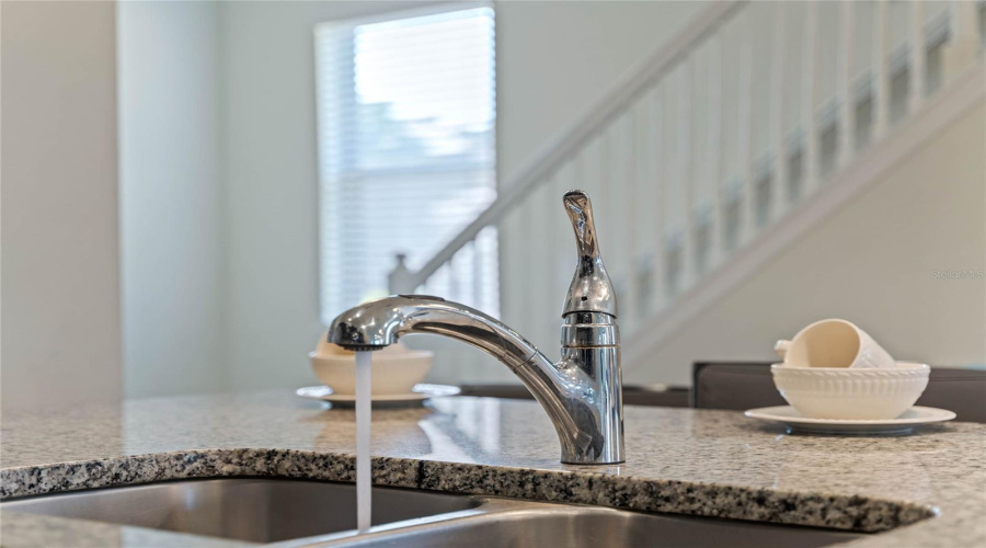 Davenport, Florida 33837, 7 Bedrooms Bedrooms, ,5 Bathroomsbathrooms,Residential,For Sale,Misty Oak,Mfrs5114123