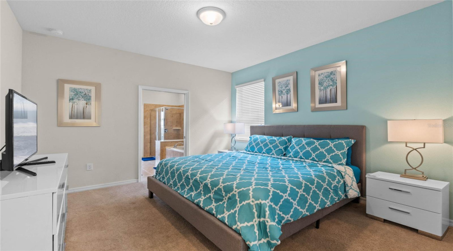 Davenport, Florida 33837, 7 Bedrooms Bedrooms, ,5 Bathroomsbathrooms,Residential,For Sale,Misty Oak,Mfrs5114123