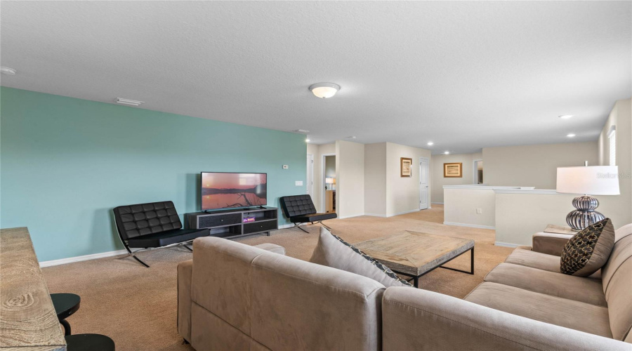 Davenport, Florida 33837, 7 Bedrooms Bedrooms, ,5 Bathroomsbathrooms,Residential,For Sale,Misty Oak,Mfrs5114123