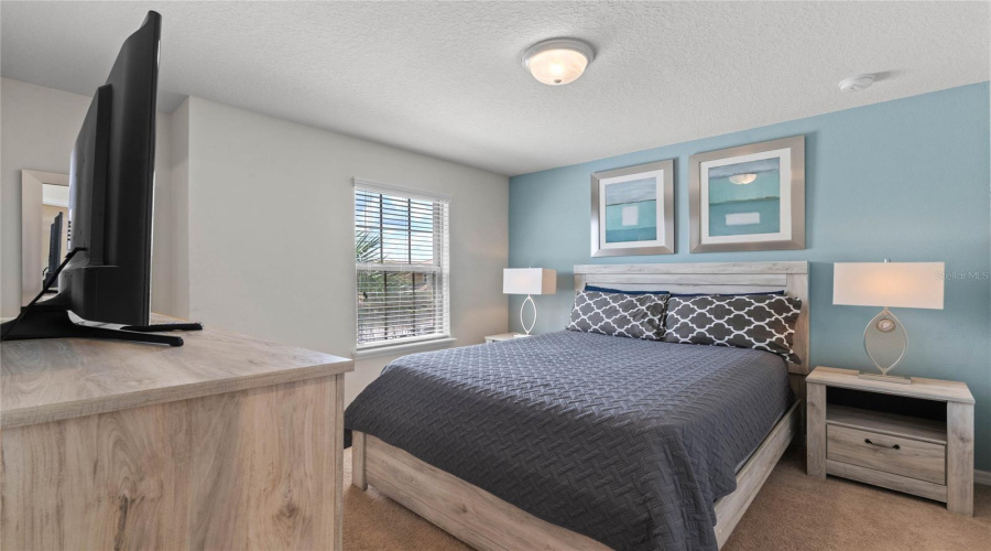 Davenport, Florida 33837, 7 Bedrooms Bedrooms, ,5 Bathroomsbathrooms,Residential,For Sale,Misty Oak,Mfrs5114123