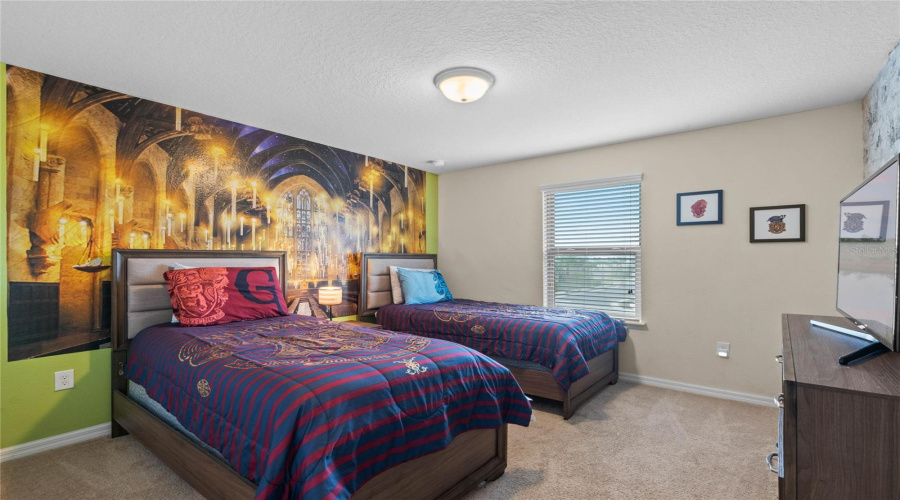 Davenport, Florida 33837, 7 Bedrooms Bedrooms, ,5 Bathroomsbathrooms,Residential,For Sale,Misty Oak,Mfrs5114123