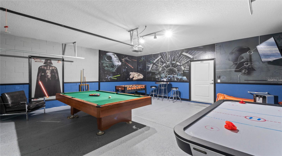 Davenport, Florida 33837, 7 Bedrooms Bedrooms, ,5 Bathroomsbathrooms,Residential,For Sale,Misty Oak,Mfrs5114123