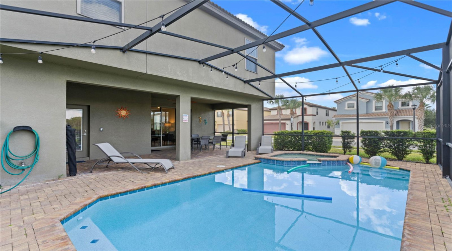 Davenport, Florida 33837, 7 Bedrooms Bedrooms, ,5 Bathroomsbathrooms,Residential,For Sale,Misty Oak,Mfrs5114123
