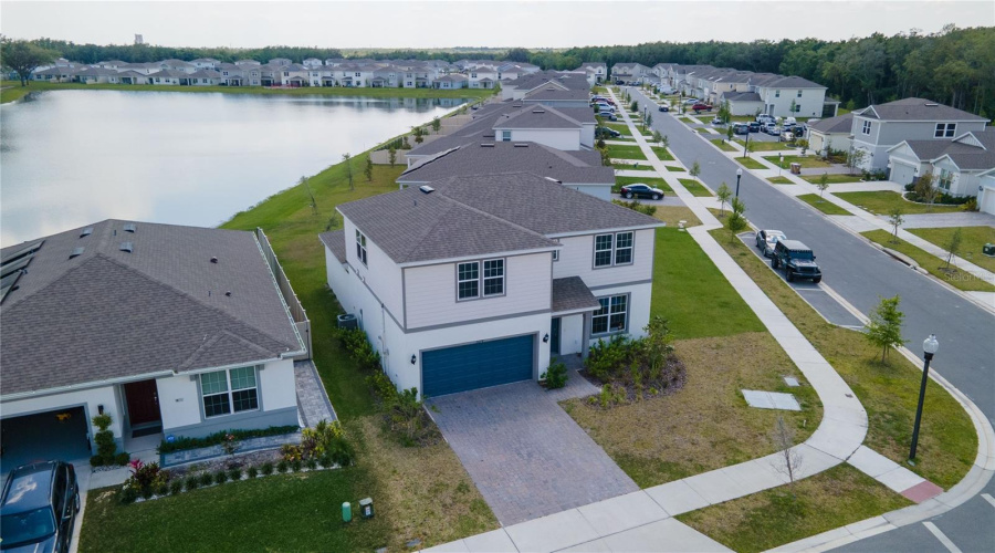 Kissimmee, Florida 34746, 5 Bedrooms Bedrooms, ,2 Bathroomsbathrooms,Residential,For Sale,Sparkling Water,Mfrs5100789