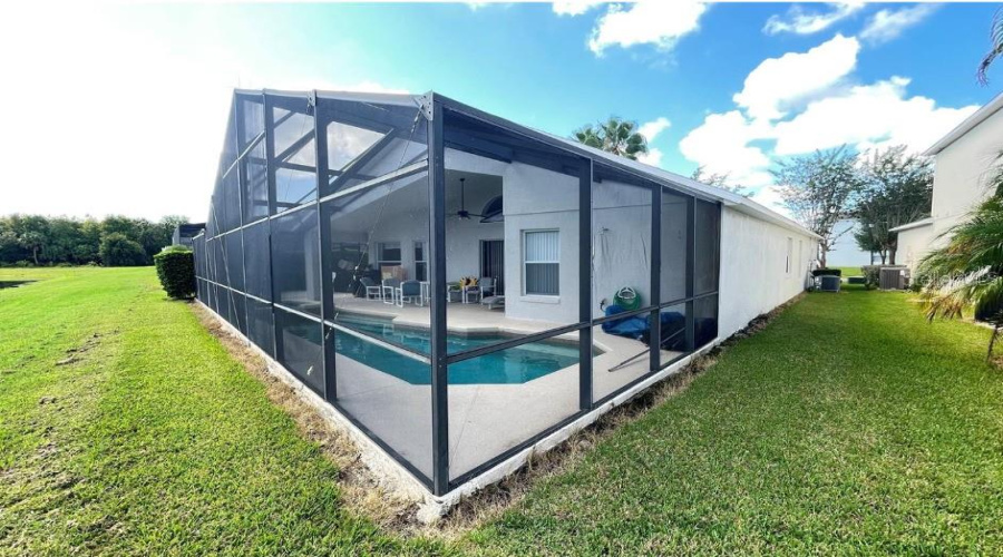 Kissimmee, Florida 34746, 4 Bedrooms Bedrooms, ,3 Bathroomsbathrooms,Residential,For Sale,Cumbrian Lakes,Mfrs5111363