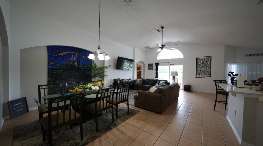 Kissimmee, Florida 34746, 4 Bedrooms Bedrooms, ,3 Bathroomsbathrooms,Residential,For Sale,Cumbrian Lakes,Mfrs5111363