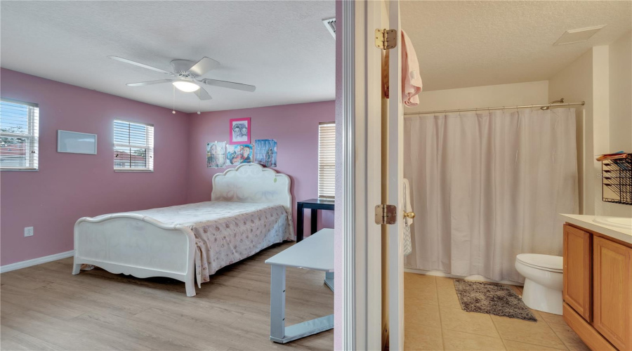 Davenport, Florida 33896, 5 Bedrooms Bedrooms, ,4 Bathroomsbathrooms,Residential,For Sale,Pine Ridge,Mfro6286472