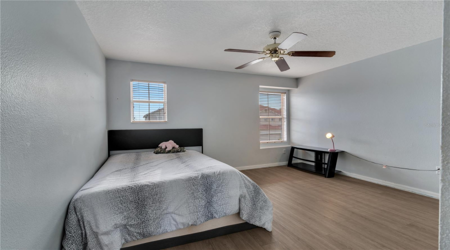 Davenport, Florida 33896, 5 Bedrooms Bedrooms, ,4 Bathroomsbathrooms,Residential,For Sale,Pine Ridge,Mfro6286472