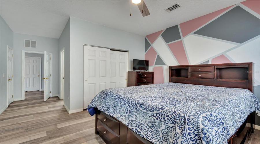 Davenport, Florida 33896, 5 Bedrooms Bedrooms, ,4 Bathroomsbathrooms,Residential,For Sale,Pine Ridge,Mfro6286472
