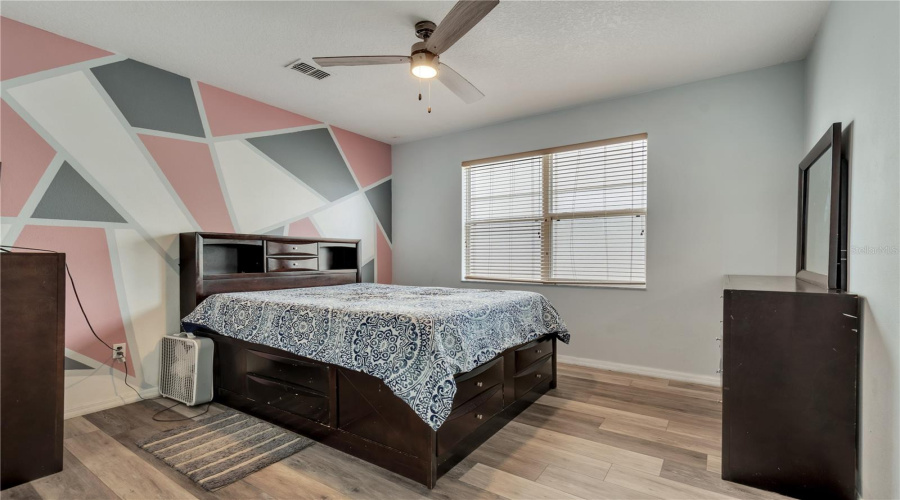 Davenport, Florida 33896, 5 Bedrooms Bedrooms, ,4 Bathroomsbathrooms,Residential,For Sale,Pine Ridge,Mfro6286472
