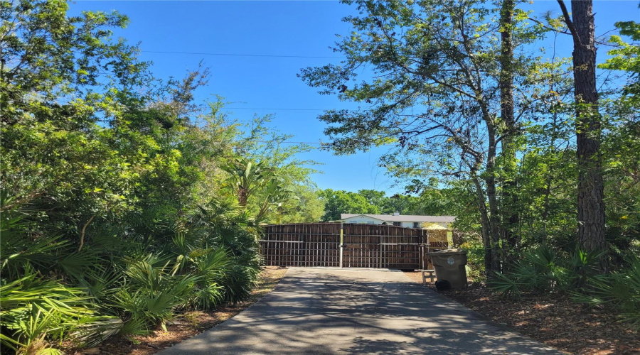 Kissimmee, Florida 34746, 5 Bedrooms Bedrooms, ,3 Bathroomsbathrooms,Residential,For Sale,Appaloosa,Mfro6289250