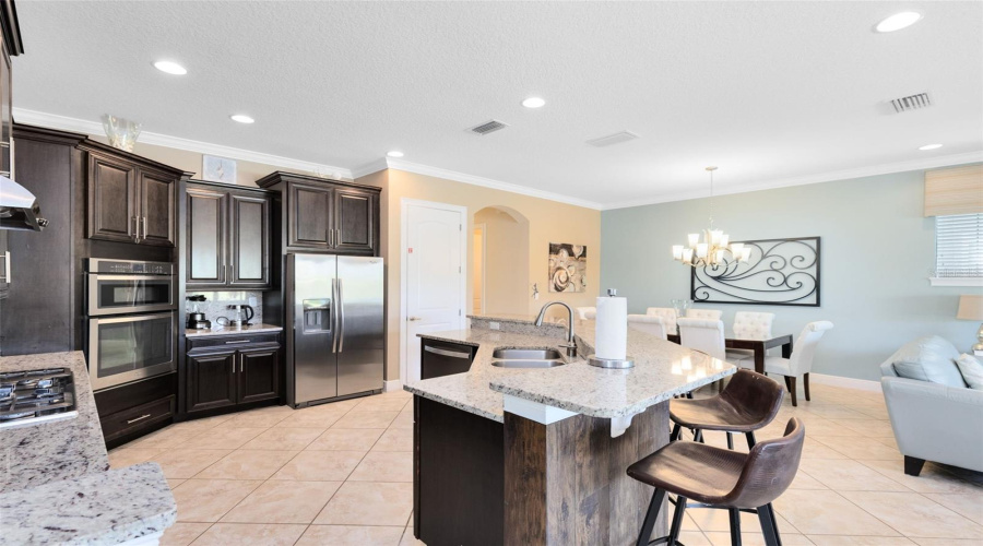 Reunion, Florida 34747, 6 Bedrooms Bedrooms, ,5 Bathroomsbathrooms,Residential,For Sale,Castle Pines,Mfro6286215