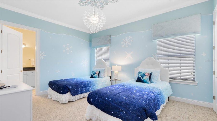 Reunion, Florida 34747, 6 Bedrooms Bedrooms, ,5 Bathroomsbathrooms,Residential,For Sale,Castle Pines,Mfro6286215