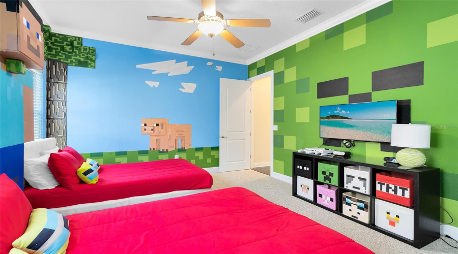 Reunion, Florida 34747, 6 Bedrooms Bedrooms, ,5 Bathroomsbathrooms,Residential,For Sale,Castle Pines,Mfro6286215