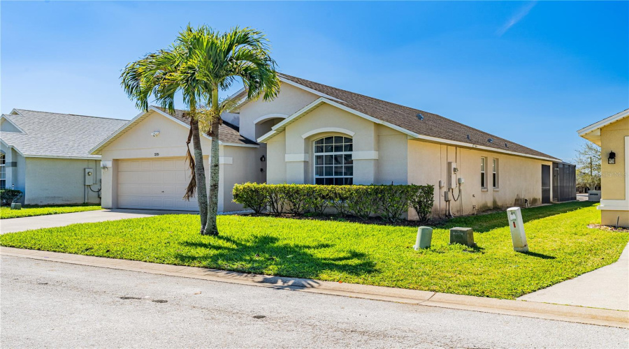 Davenport, Florida 33897, 4 Bedrooms Bedrooms, ,3 Bathroomsbathrooms,Residential,For Sale,Elderberry,Mfro6287168