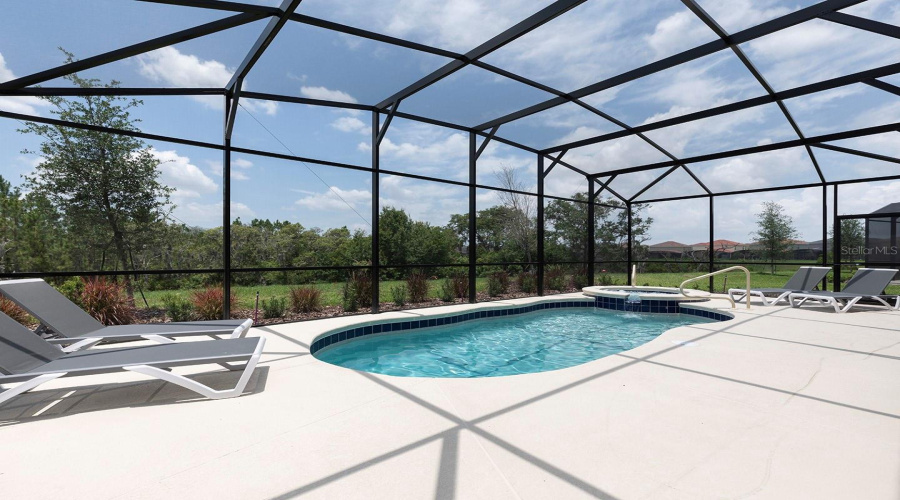 Davenport, Florida 33837, 7 Bedrooms Bedrooms, ,5 Bathroomsbathrooms,Residential,For Sale,Oakmoss,Mfro6289102