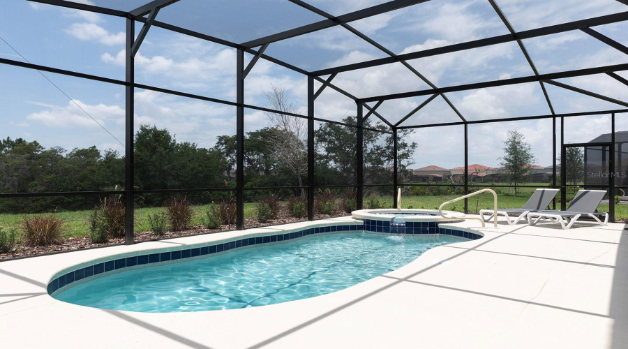 Davenport, Florida 33837, 7 Bedrooms Bedrooms, ,5 Bathroomsbathrooms,Residential,For Sale,Oakmoss,Mfro6289102