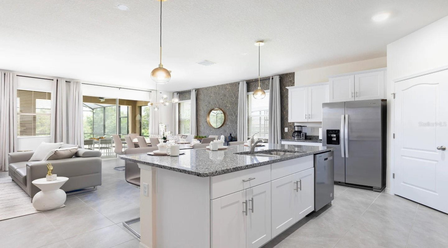 Davenport, Florida 33837, 7 Bedrooms Bedrooms, ,5 Bathroomsbathrooms,Residential,For Sale,Oakmoss,Mfro6289102