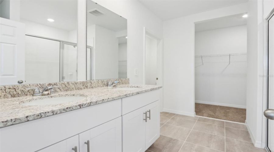 Davenport, Florida 33837, 3 Bedrooms Bedrooms, ,2 Bathroomsbathrooms,Residential,For Sale,White Tail,Mfro6286485