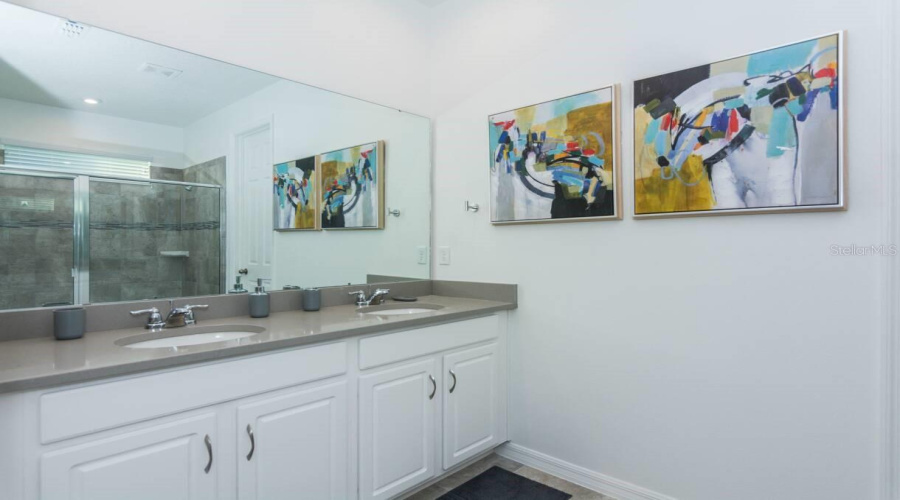 Kissimmee, Florida 34747, 9 Bedrooms Bedrooms, ,6 Bathroomsbathrooms,Residential,For Sale,Fleming Mist,Mfro6288712