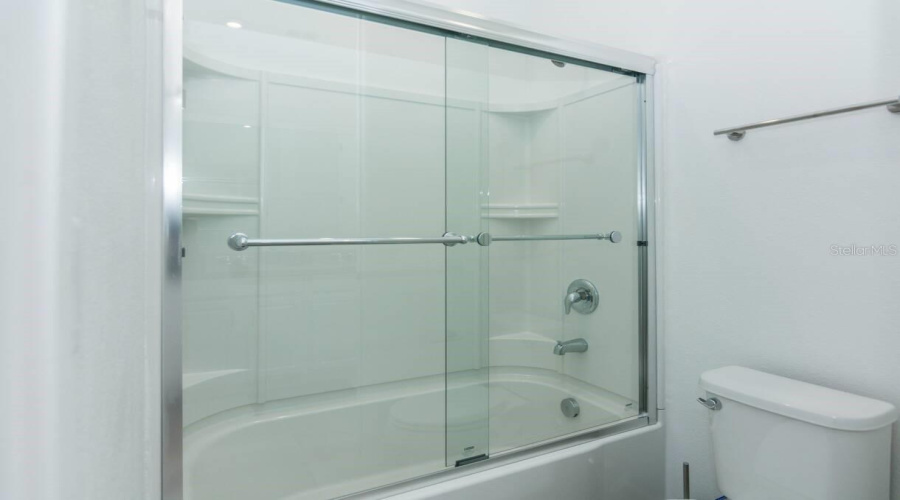 Kissimmee, Florida 34747, 9 Bedrooms Bedrooms, ,6 Bathroomsbathrooms,Residential,For Sale,Fleming Mist,Mfro6288712