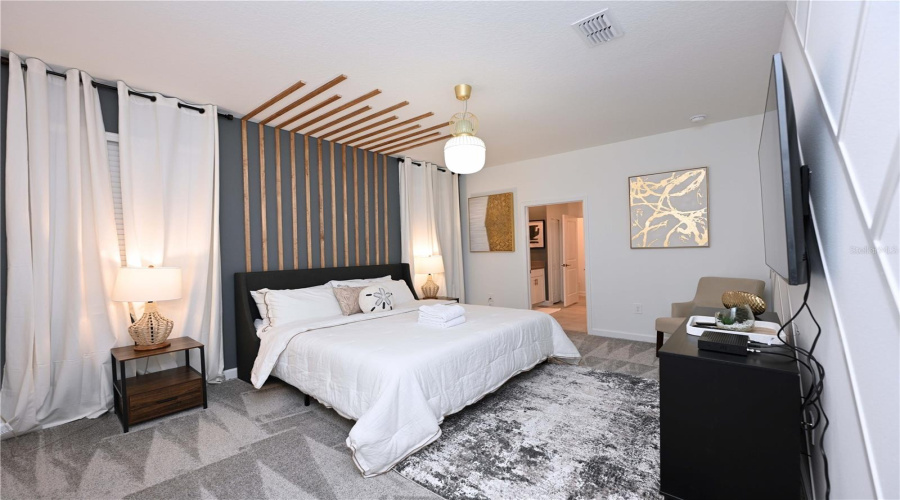 KISSIMMEE, Florida 34746, 8 Bedrooms Bedrooms, ,5 BathroomsBathrooms,Residential,For Sale,PENELOPE,0,MFRTB8355175