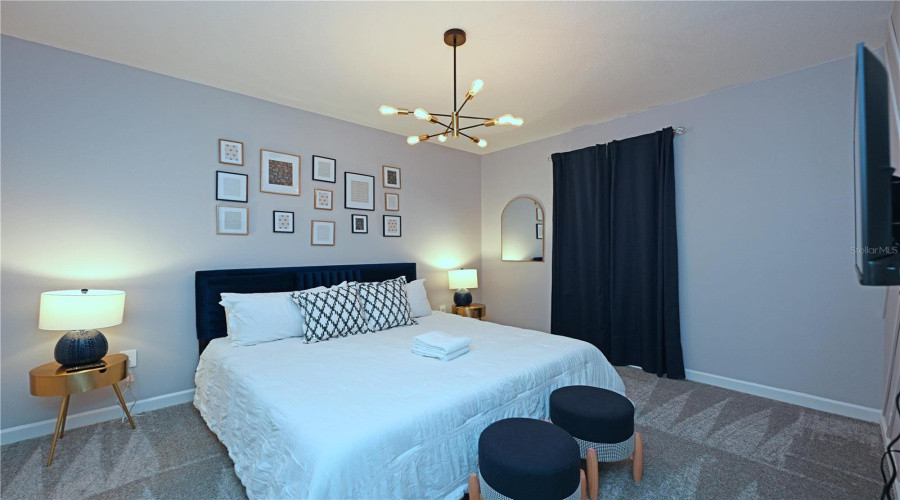 KISSIMMEE, Florida 34746, 8 Bedrooms Bedrooms, ,5 BathroomsBathrooms,Residential,For Sale,PENELOPE,0,MFRTB8355175